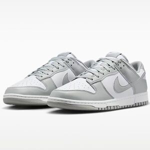 Nike Dunk Low Retro in White / Light Smoke Gray - Men’s 9 / Women’s 10.5 - EUC